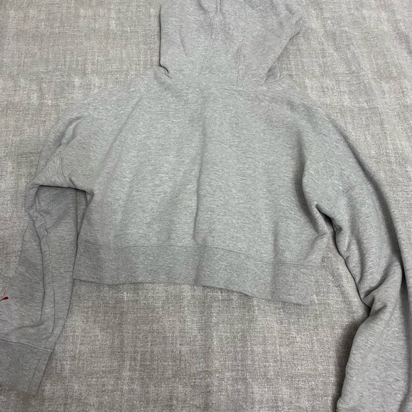 Cropped pullover from PUMA - Picture 2 of 3